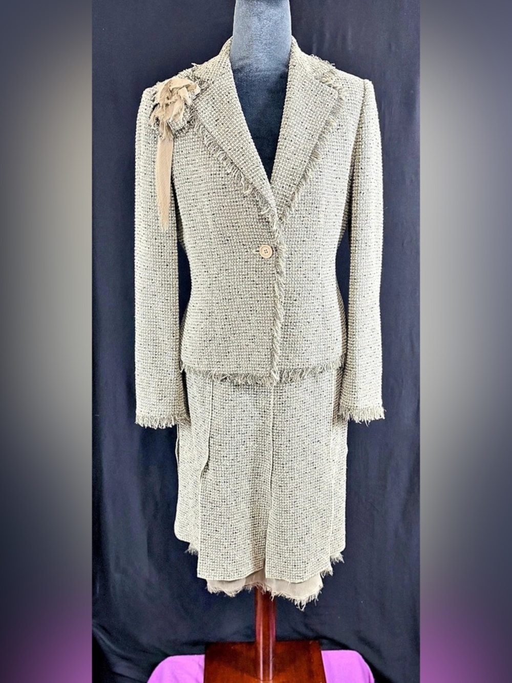 Anne Klein Tweed Jacket Skirt Suit Cream Size 4P Silk Accented Boho Chic office
